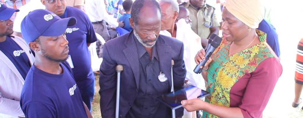 Distribution of tablets to Kalongo Village benefiaries